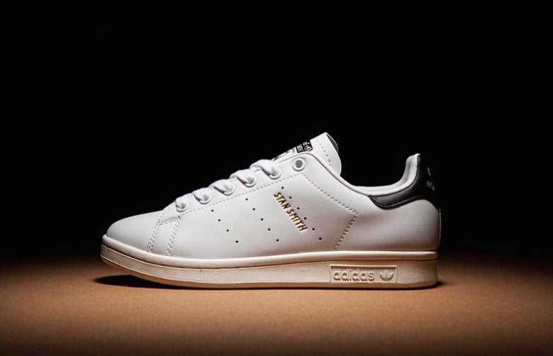 STYLE | Class Meets Comfort: Adidas Stan Smith Premium White/Black Review