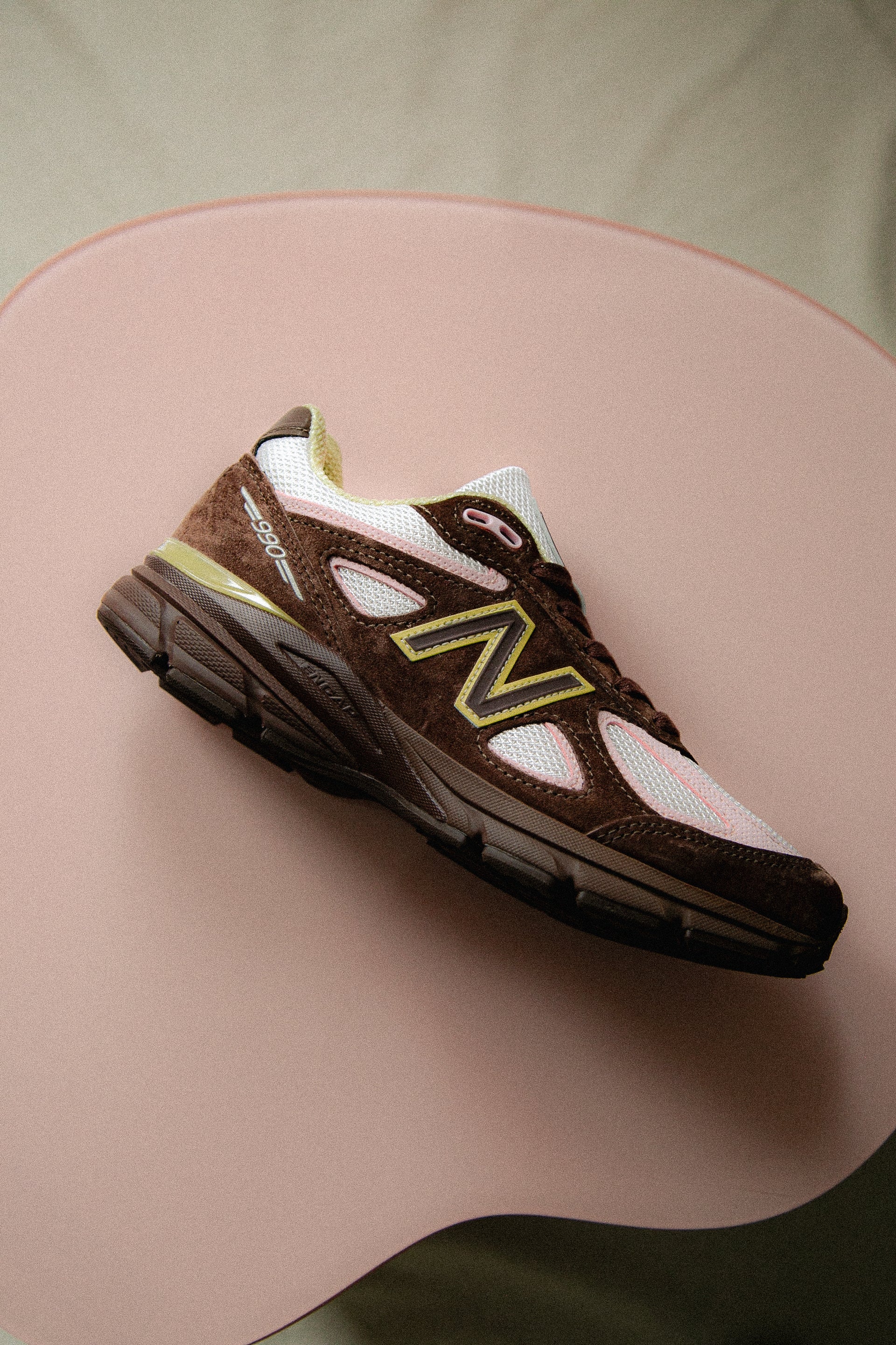 New Balance 990 Made In USA Pumpernickel/Pink Chalk U990IC4