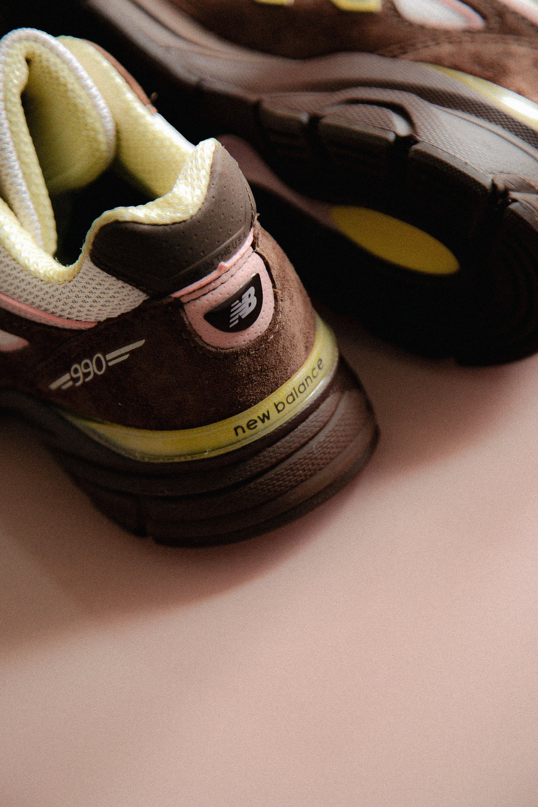 New Balance 990 Made In USA Pumpernickel/Pink Chalk U990IC4