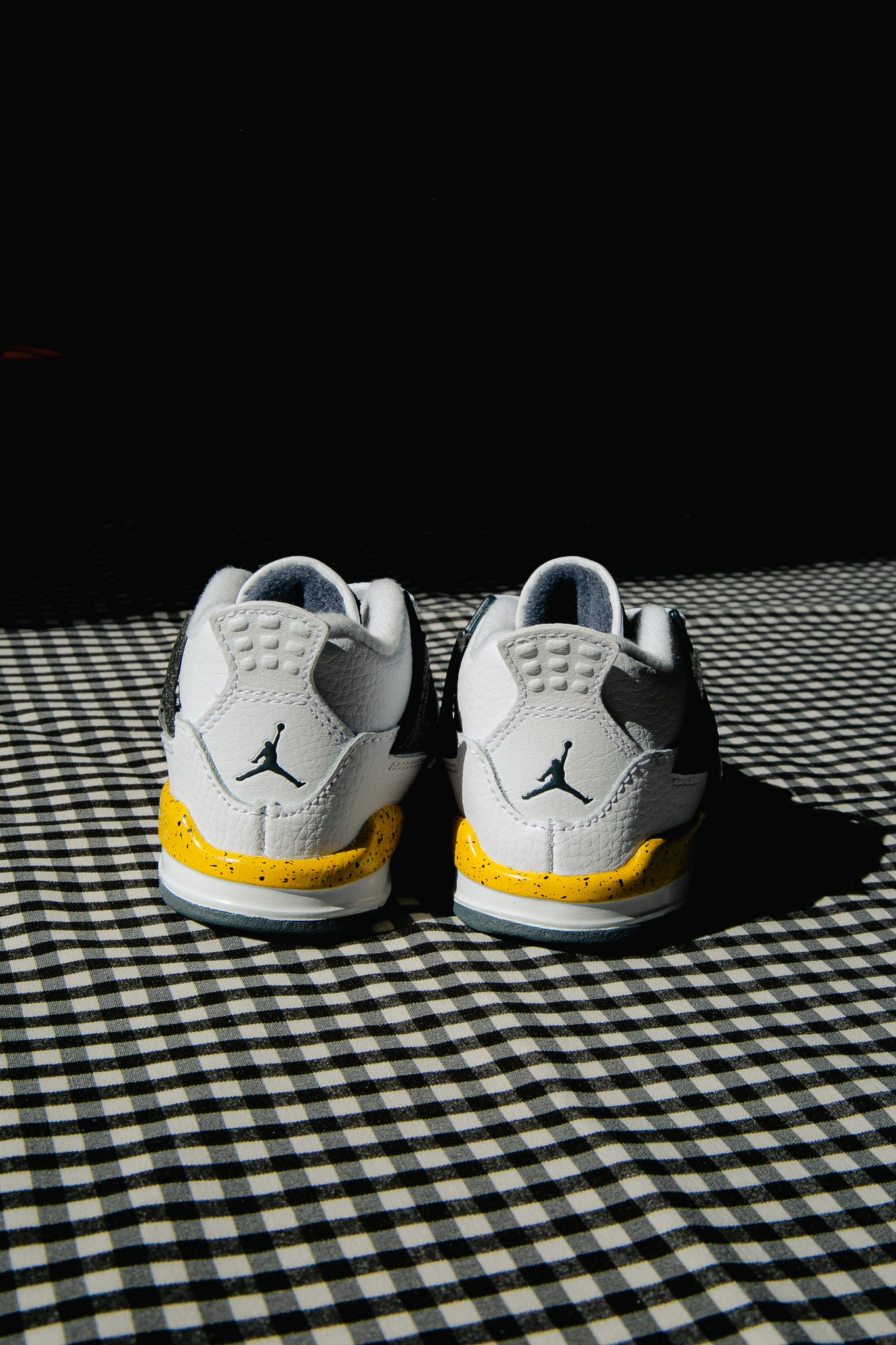 Air Jordan 4 Retro Tour Yellow Td BQ7670-102