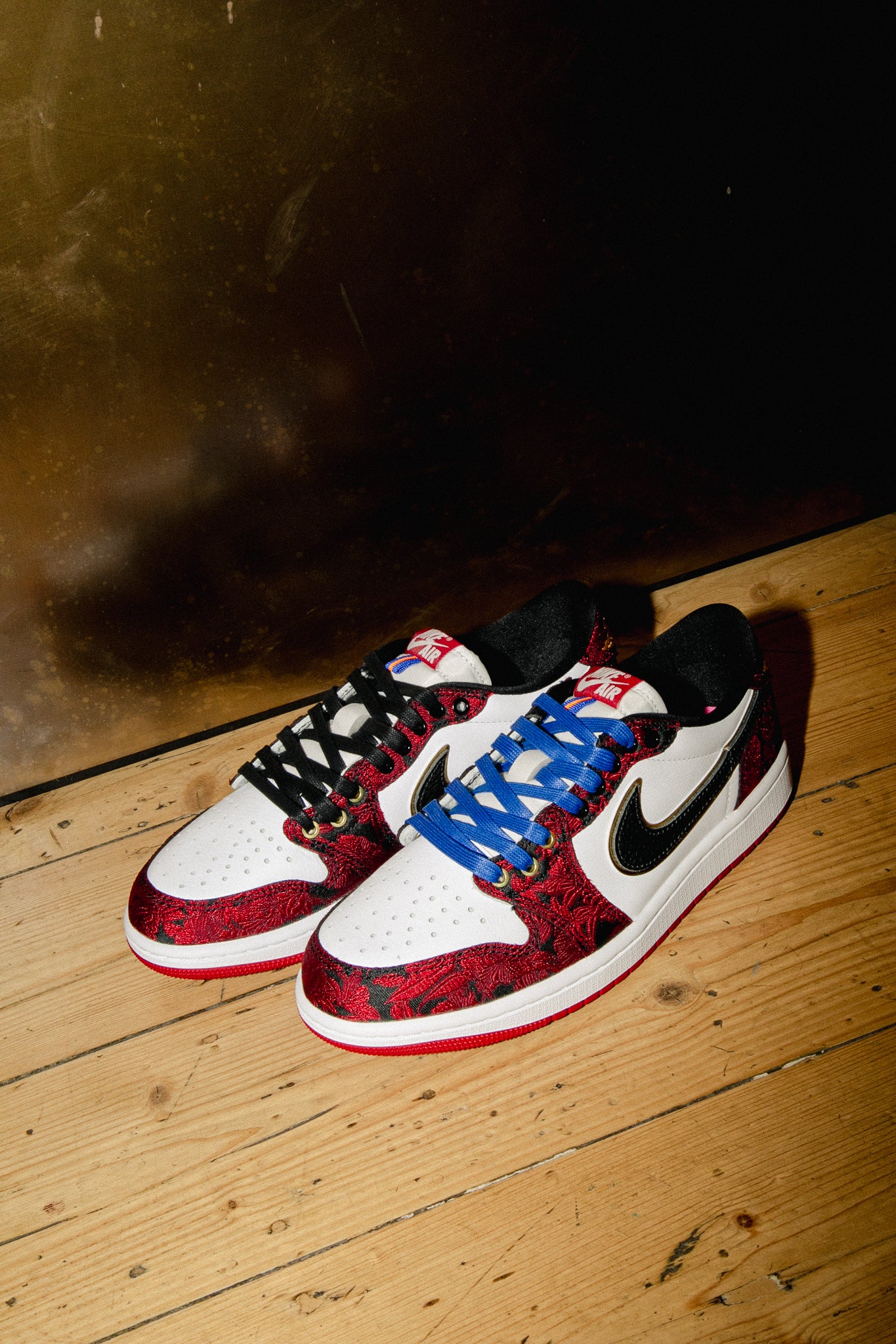 Air Jordan 1 Retro Low OG "Last Dance At The Garden" IR0088-001