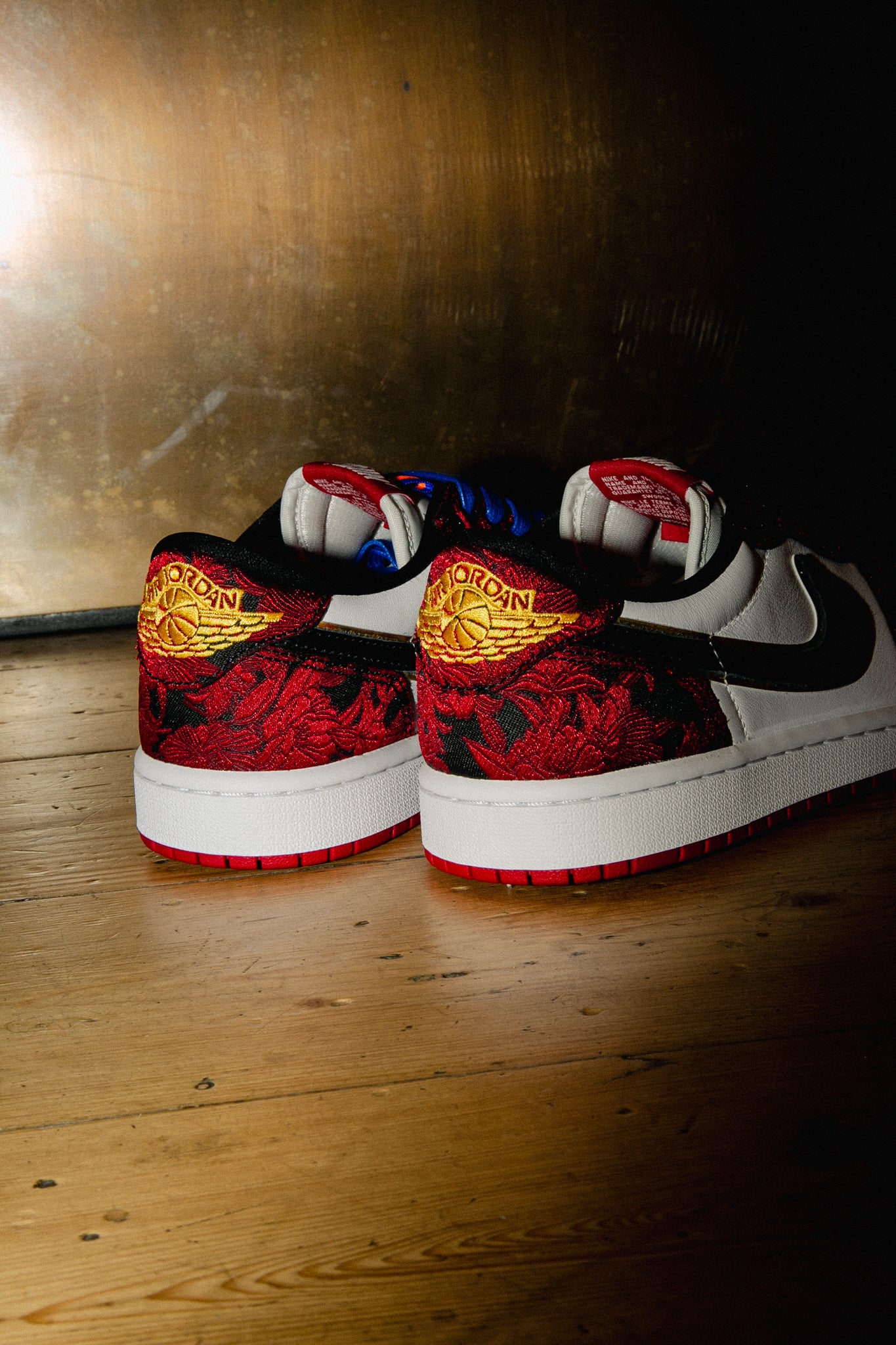 Air Jordan 1 Retro Low OG "Last Dance At The Garden" IR0088-001