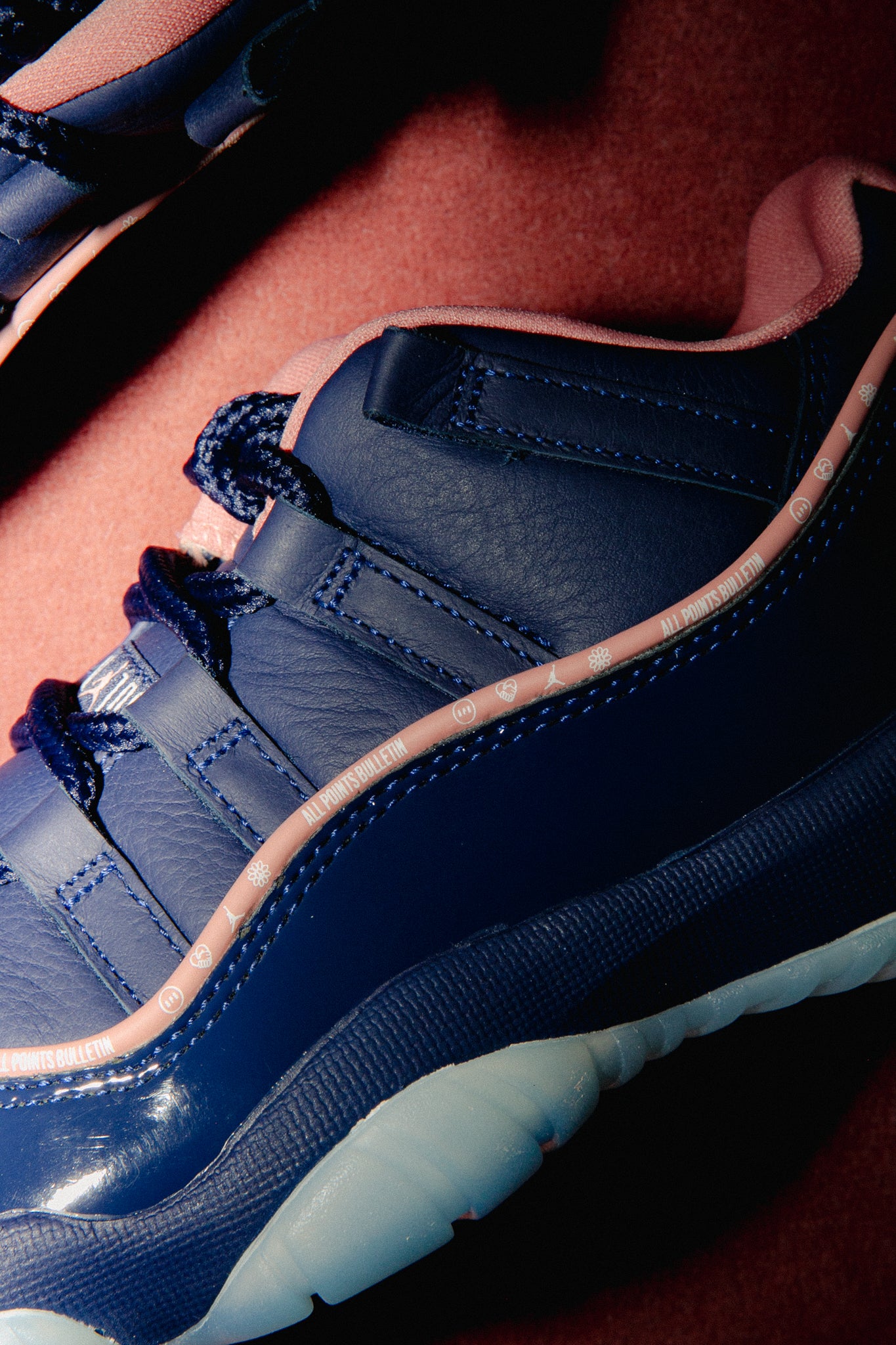 APB X Air Jordan 11 Retro Low Sp Binary Blue IU8266-400