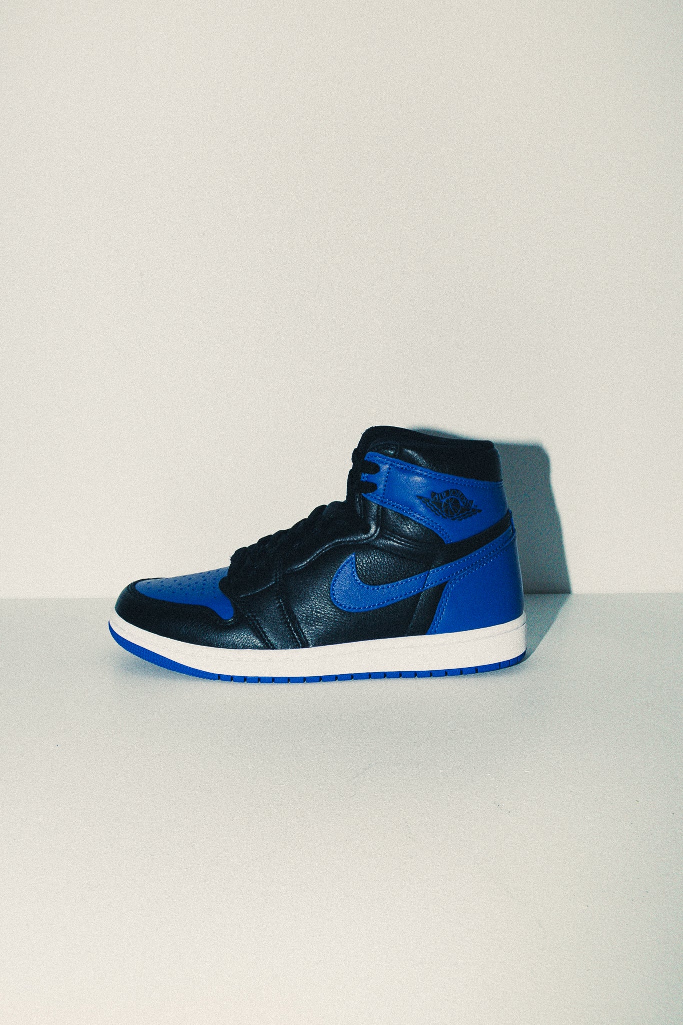 Air Jordan 1 Retro High OG "Royal" IQ5495-005