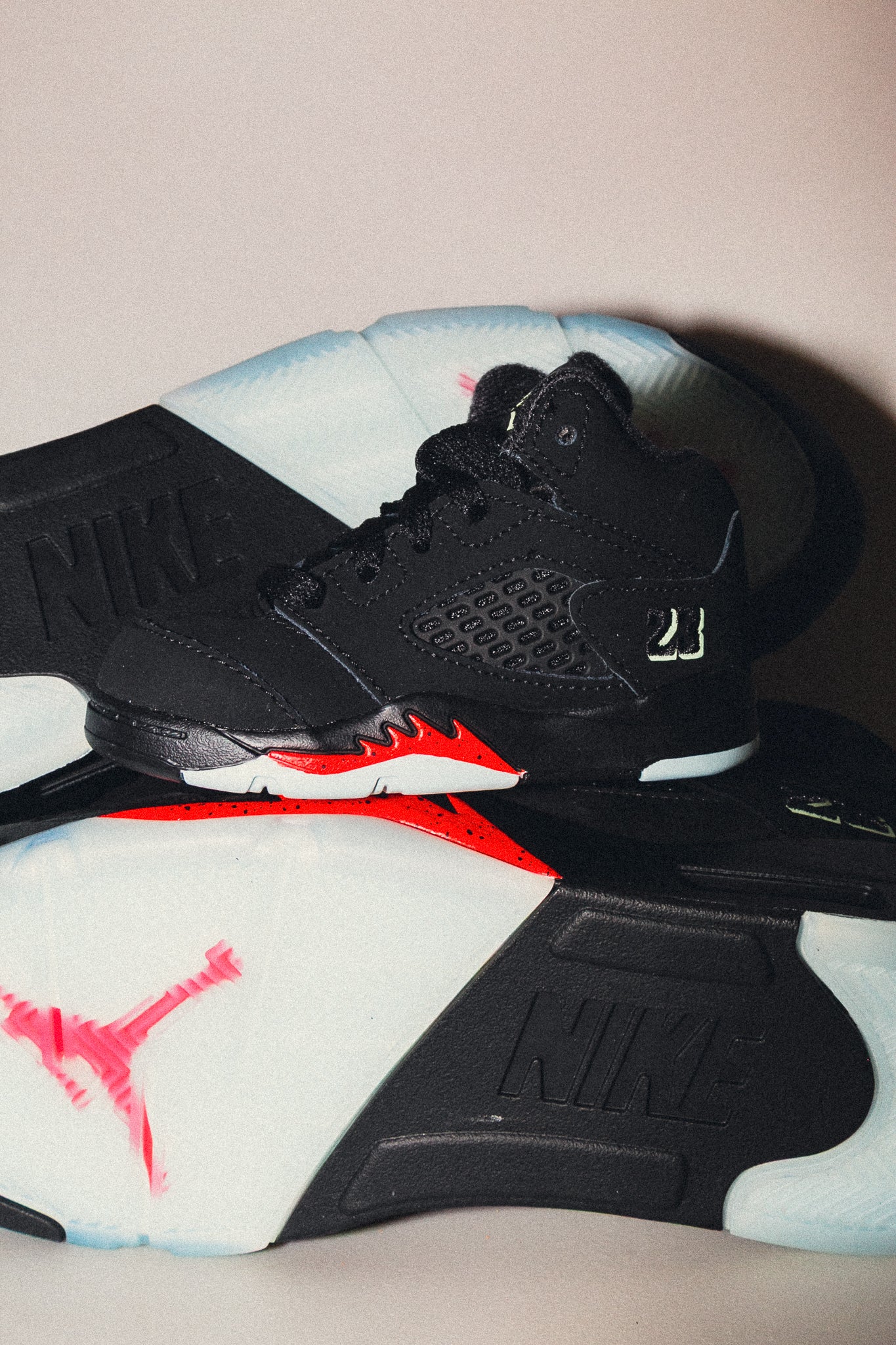 Air Jordan 5 Retro "Halloween" TD HQ7981-001