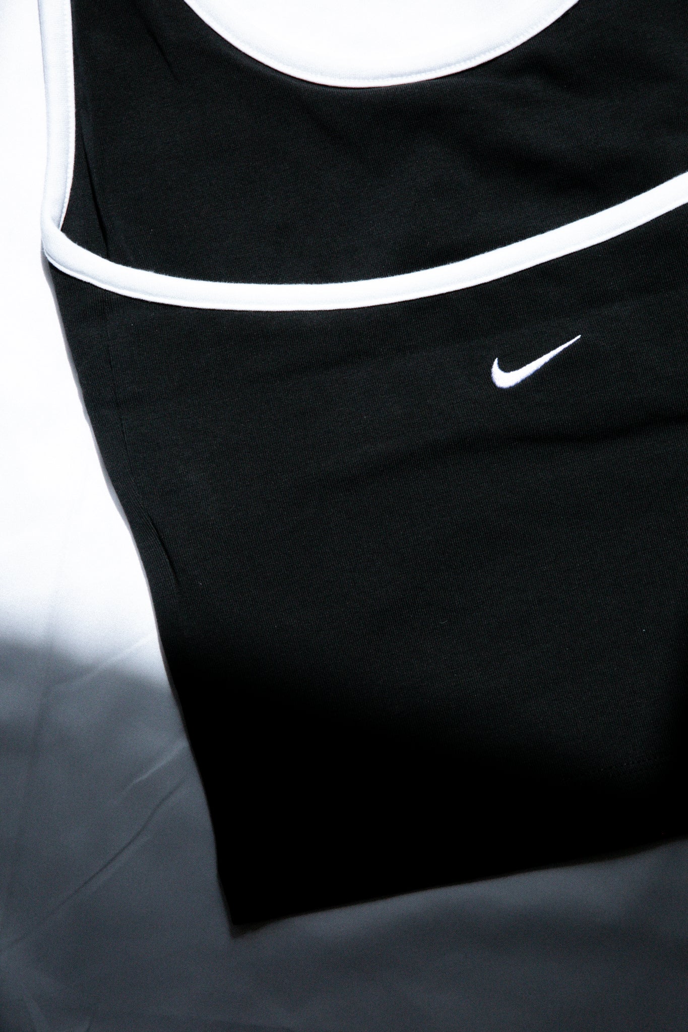 Nike Sportswear Tight Halter Top Black IV4985-010