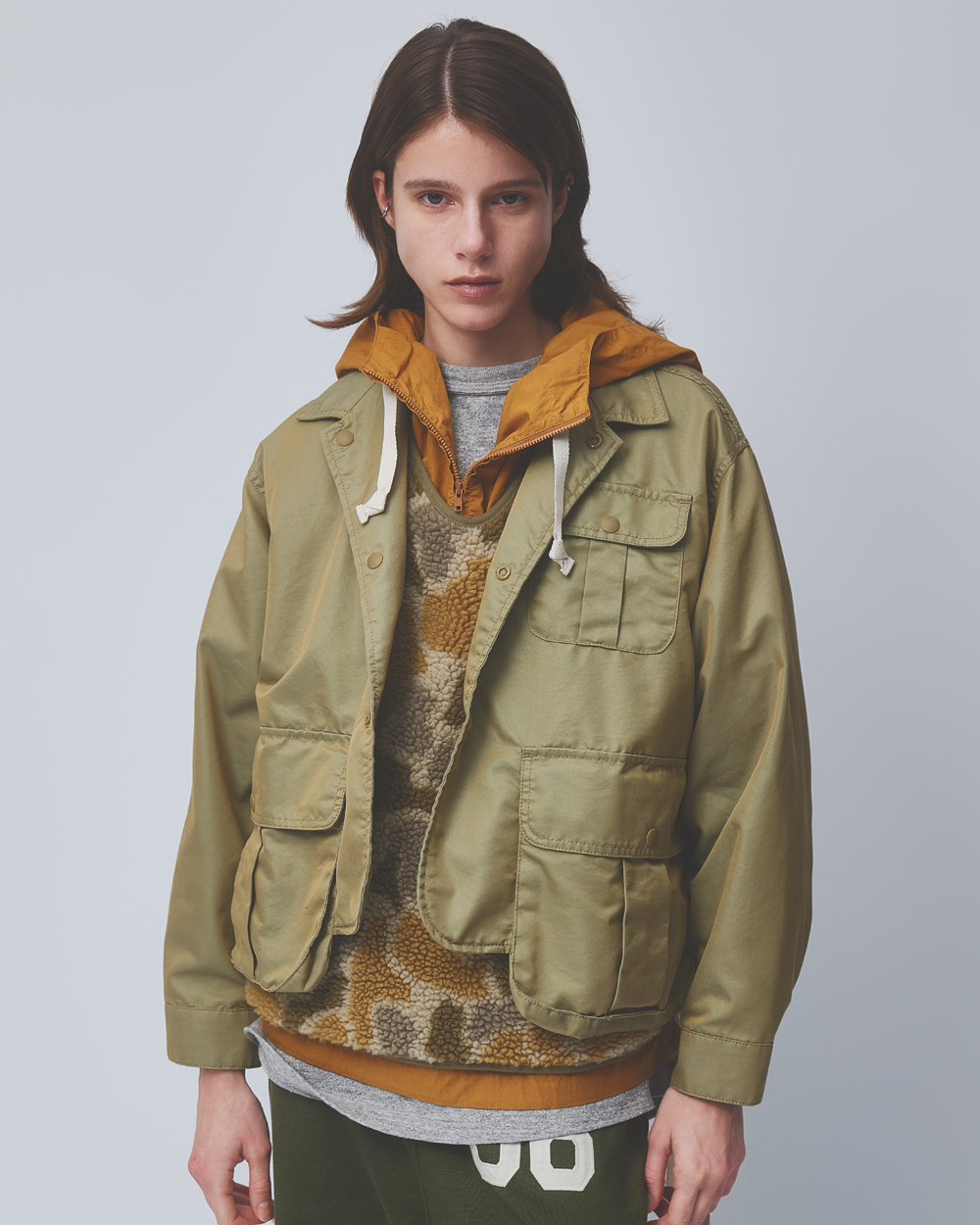 Beams Boy Chambray Gaberdine Fishing Jacket Beige 1318-0412-120-2088
Beams Boy Side Button Anorak Blouse Mustard 1318-0411-452-5718
Beams Boy O. Boy Jacquared Boa Pullover Beige 1306-0230-652-2088