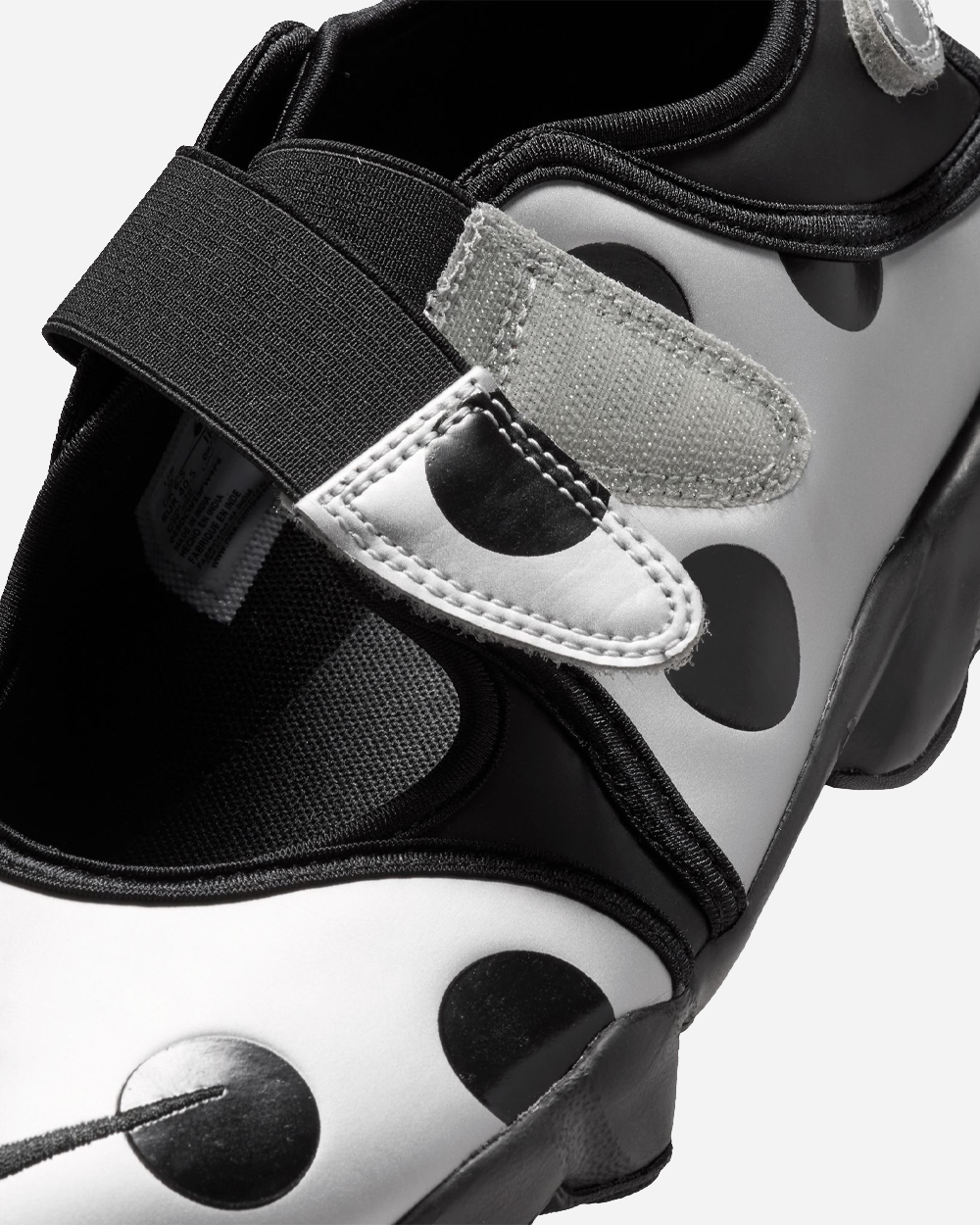 Nike Air Rift Dot Black/Metallic Silver IR1226-001