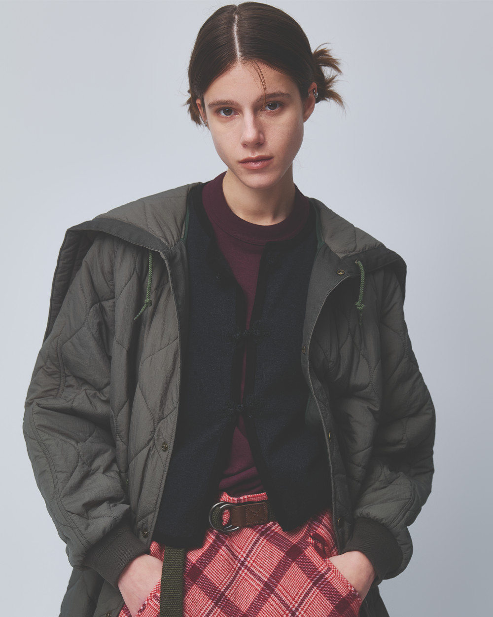 Beams Boy Check Long A-Line Skirt Red 1327-0144-803-3518
Beams Boy Nylon Quilted Hood Coat Olive 1319-0097-452-6788