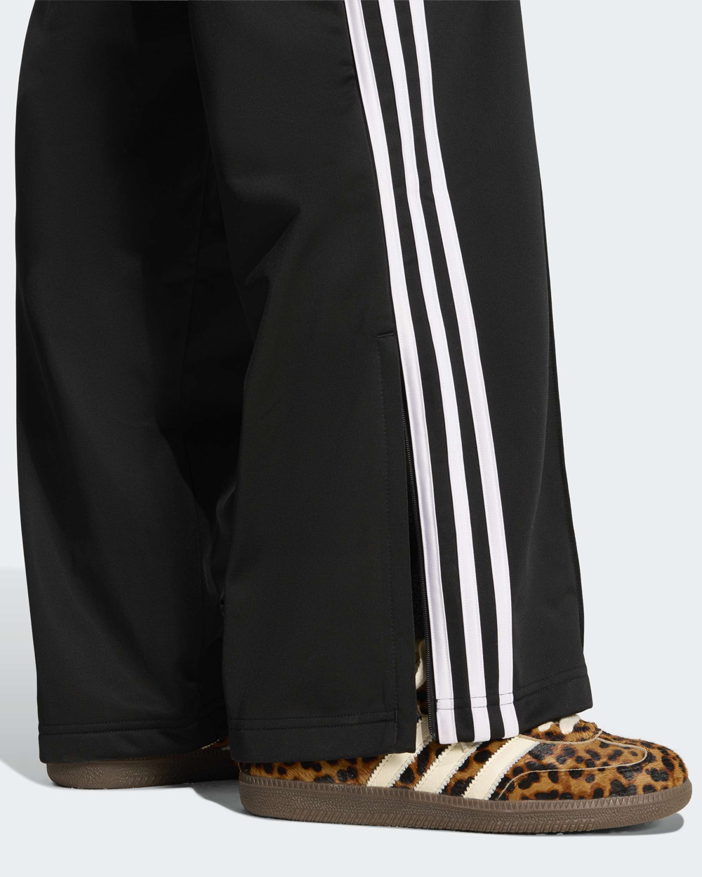 adidas Originals Firebird Loose Track Pants Black/White KD7976