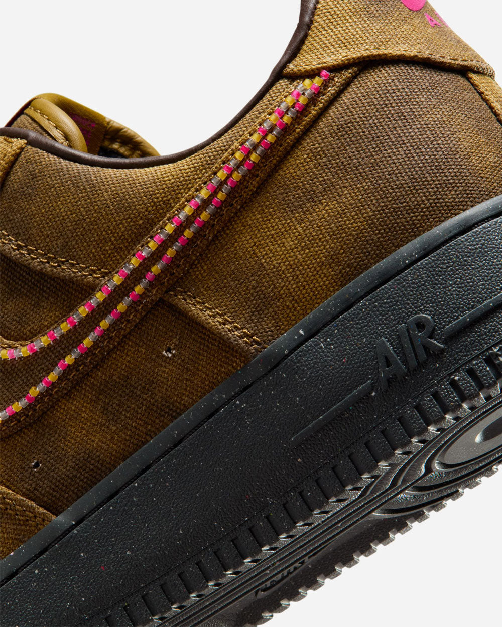 Nike Air Force 1 "Boucle" Desert Moss/Fierce Pink IO4474-300