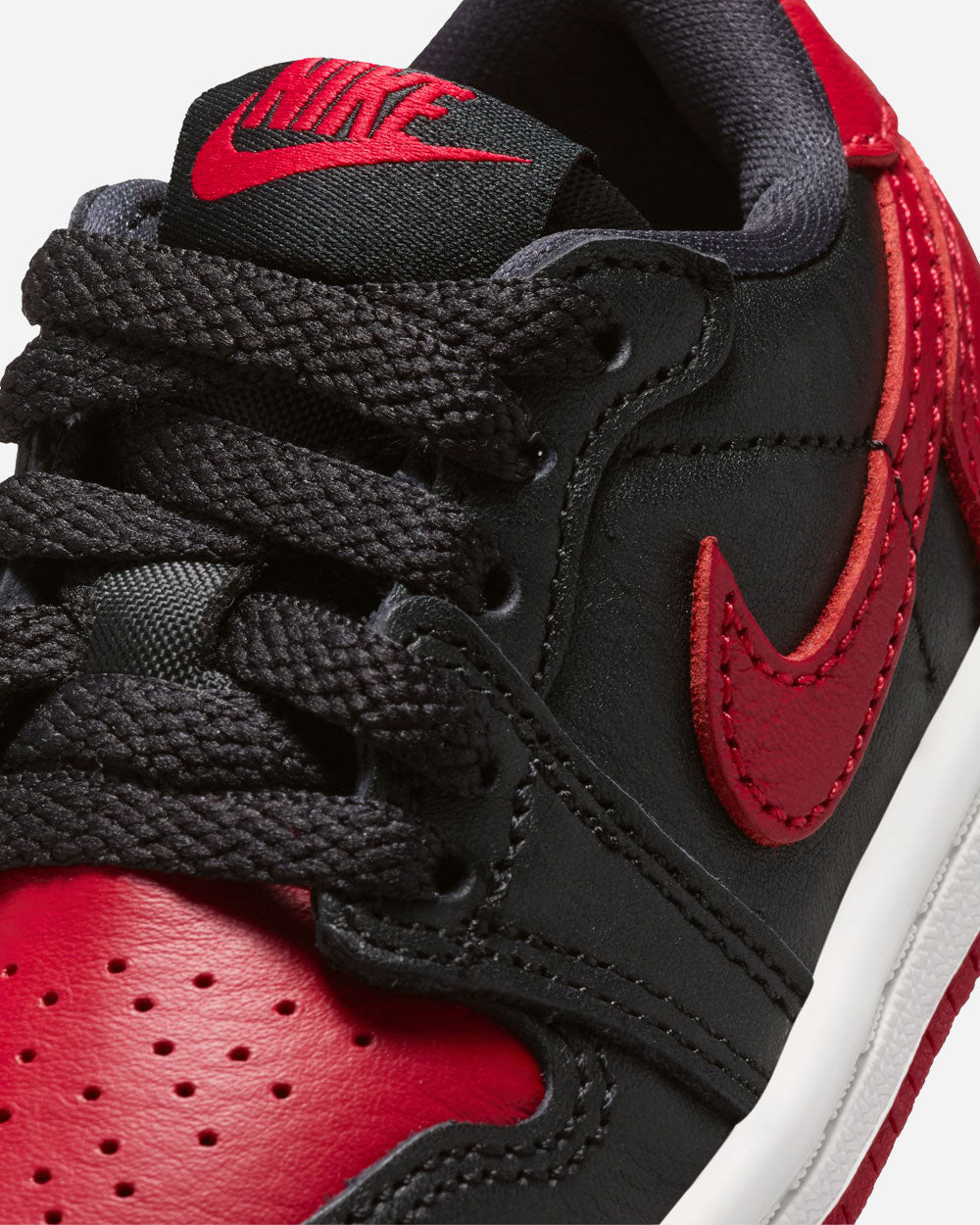 Air Jordan 1 Retro Low OG Banned Black/Varsity Red/Summit White Td IW6279-001
