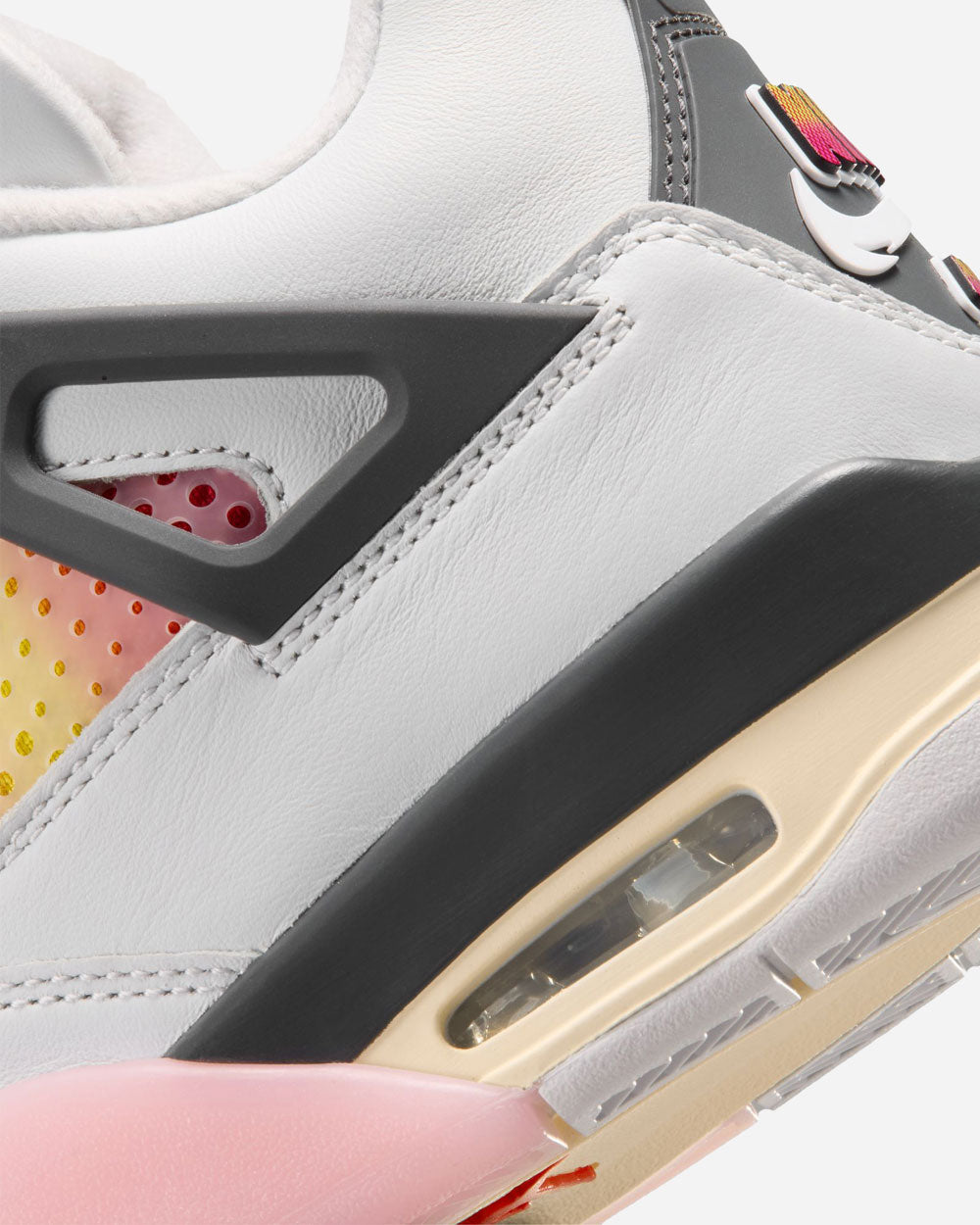 Air Jordan 4 Retro "Comic" GS IO2361-100