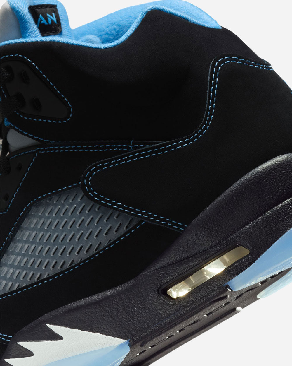 Air Jordan 5 Retro Black Carolina DD0587-008