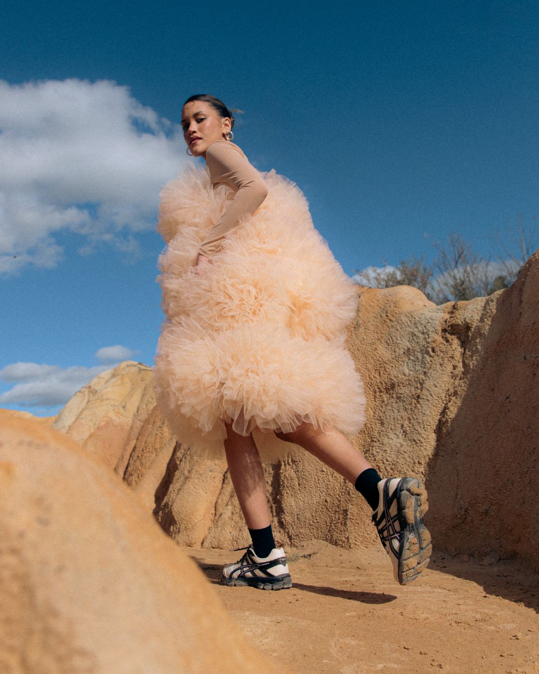 FINESSE x ASICS GEL-CUMULUS 16 Desert Rose 1203B003.200