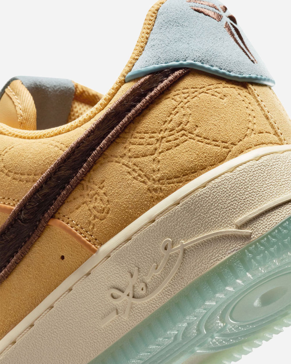 Nike Air Force 1 Low Protro "Siempre Mio" IM0582-700