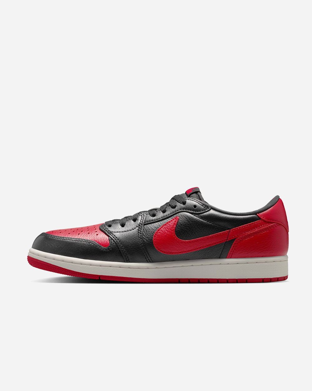 Air Jordan 1 Retro Low OG "Banned Black" IW6276-001