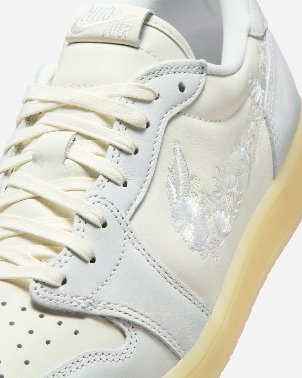 Air Jordan 1 Retro Low OG "Floral Swoosh" Sail/Off White/Coconut Milk IF4391-100