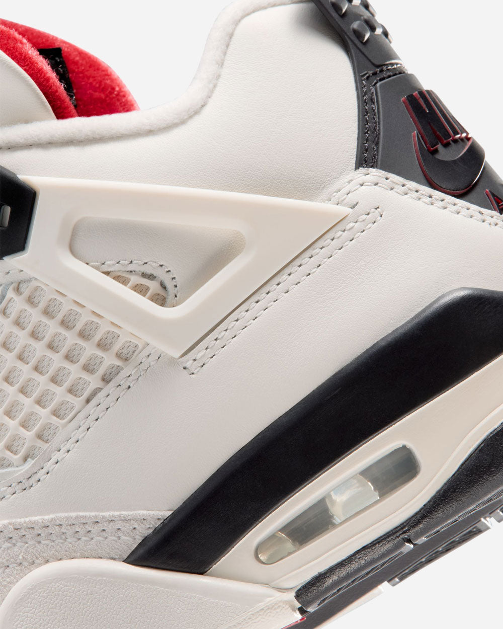 Air Jordan 4 Retro Flight Club Sail/Black/University Red GS IM4026-100