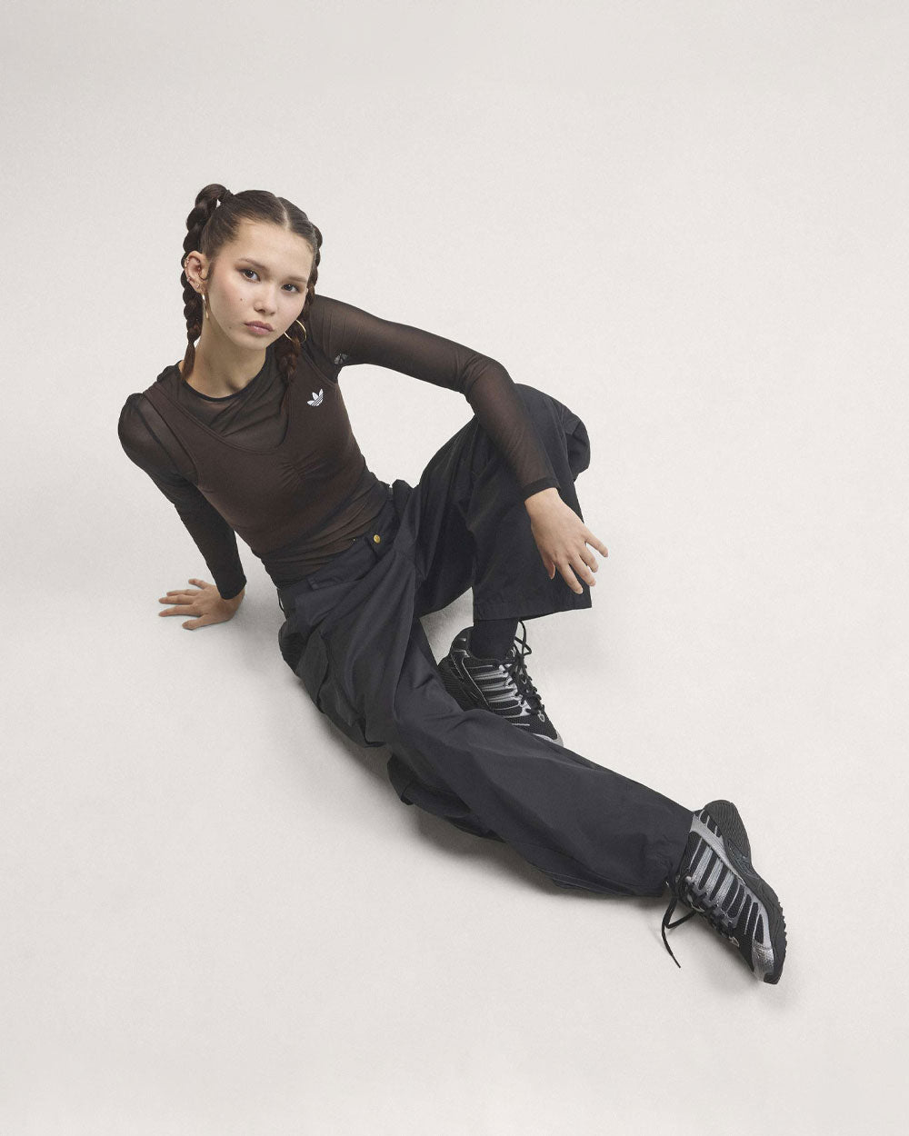 adidas Originals Seamless Bralett Aurora Coffee IA4524