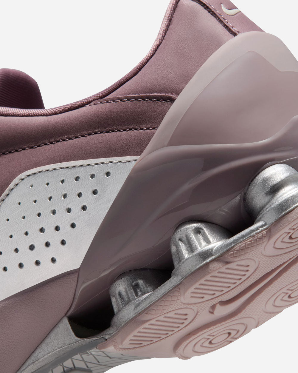 Nike Total 90 Shox Magia Taupe Grey/Metallic Silver IO9300-201