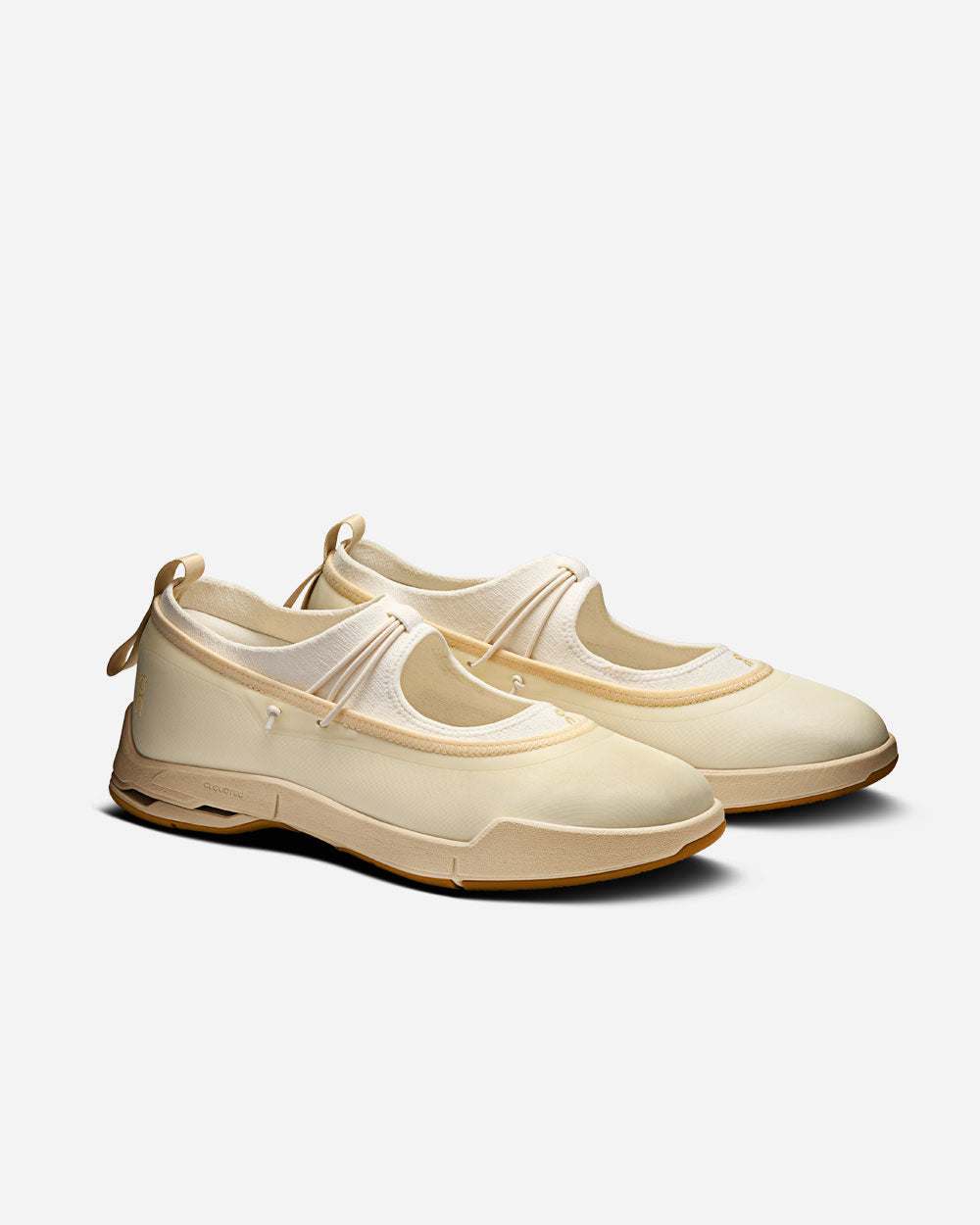Zendaya x On Cloudnova Moon Mary Jane Dew/Antler 3WG30586230