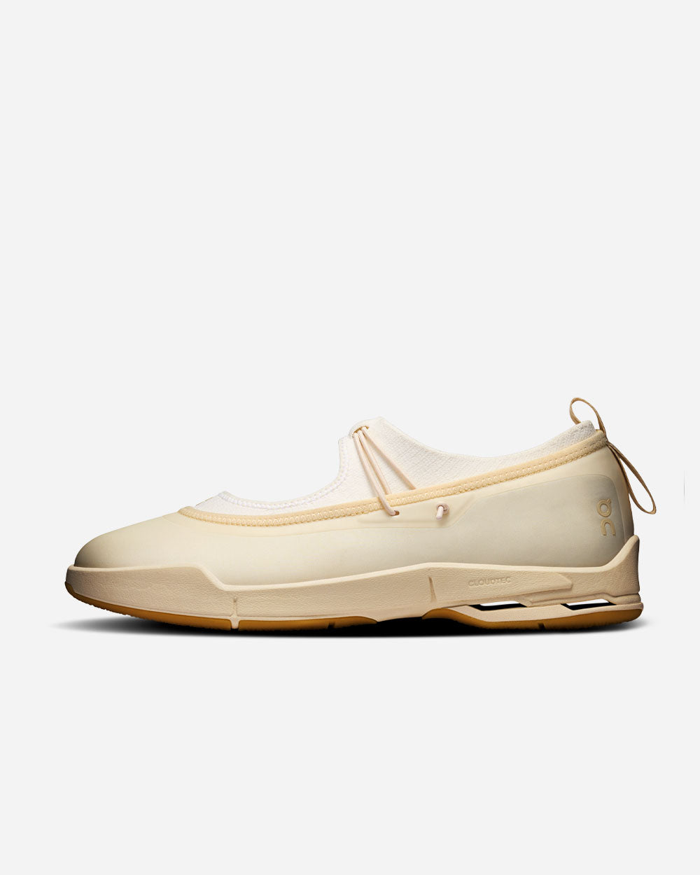 Zendaya x On Cloudnova Moon Mary Jane Dew/Antler 3WG30586230