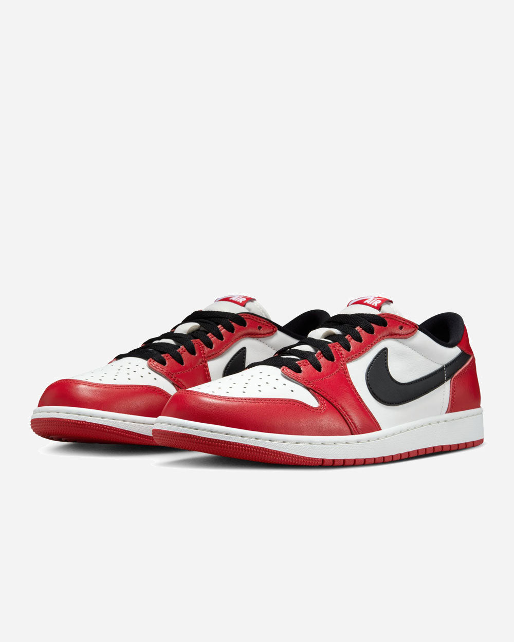 Air Jordan 1 Retro Low OG "Chicago" HQ6998-600