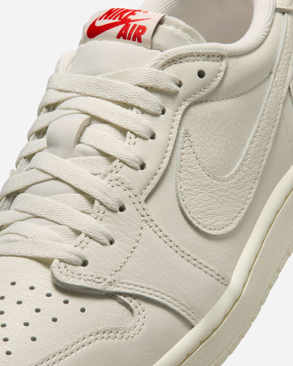 Air Jordan 1 Retro Low "Sail" University Red HQ6998-100