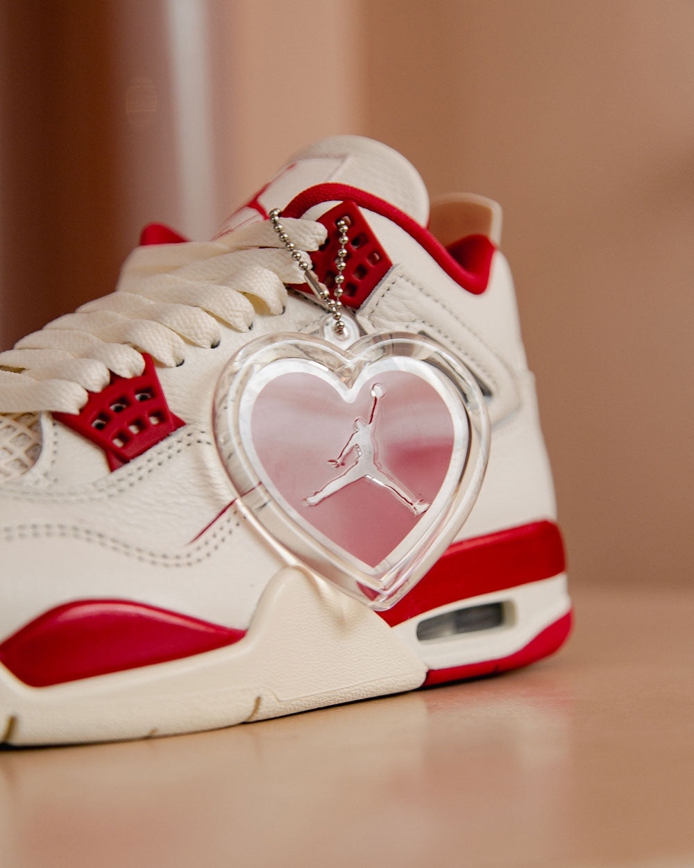 Air Jordan 4 Retro "Valentines Day" Sierra Red HV0823-108