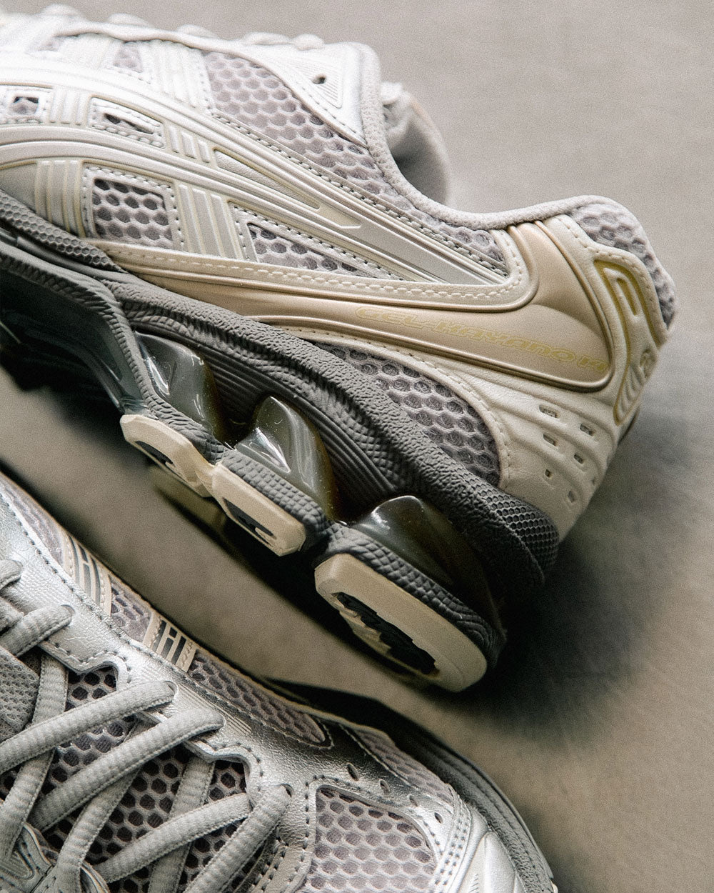 ASICS GEL-KAYANO 14 Concrete/Pure Silver 1203A537.025