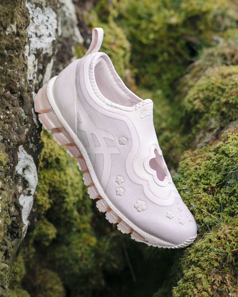 Cecilie Bahnsen x ASICS GEL-QUANTUM 360 I Sakuragai 1203A813.701