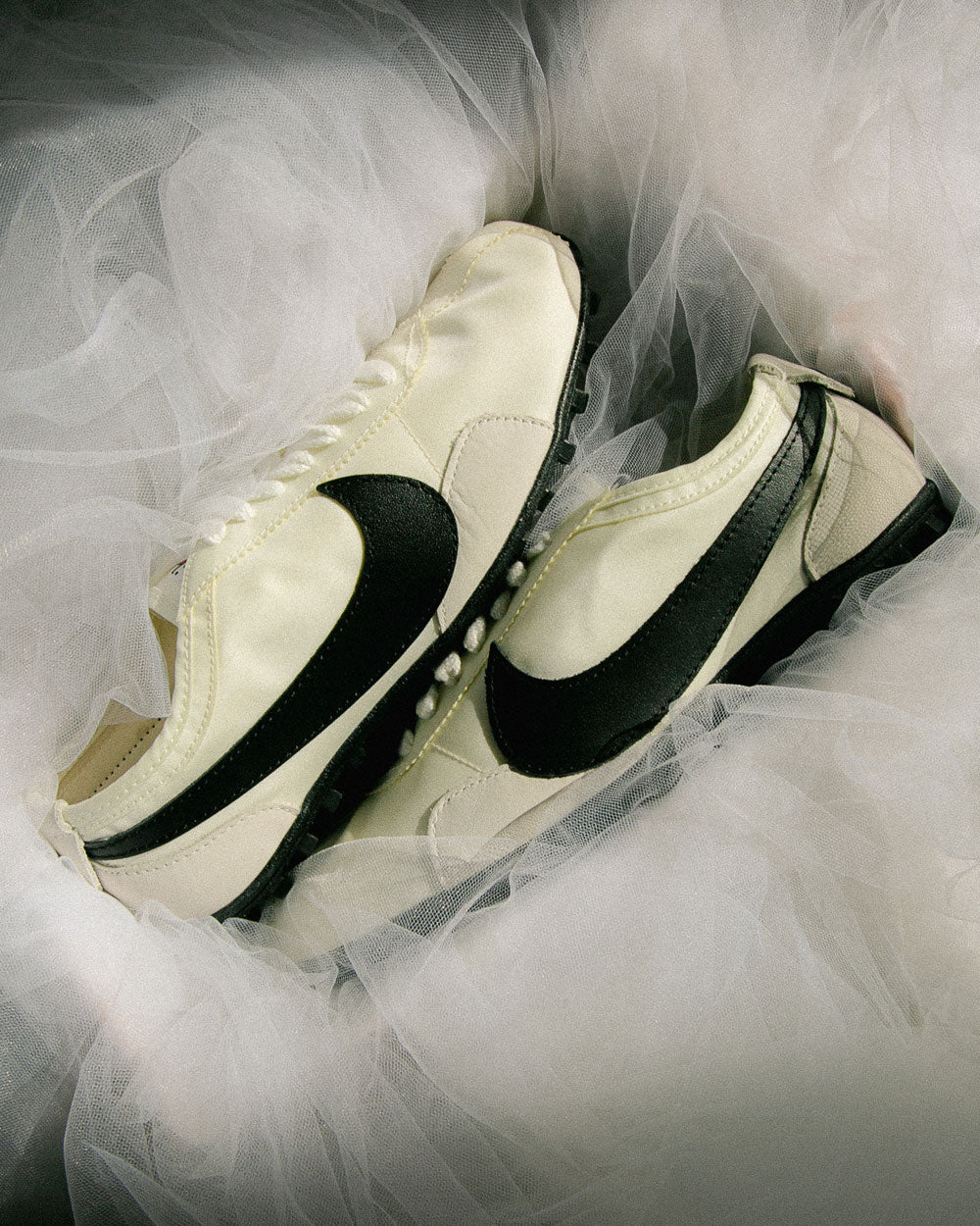 
Nike Moon Shoe OG SP Soft Pearl/Black II0407-001