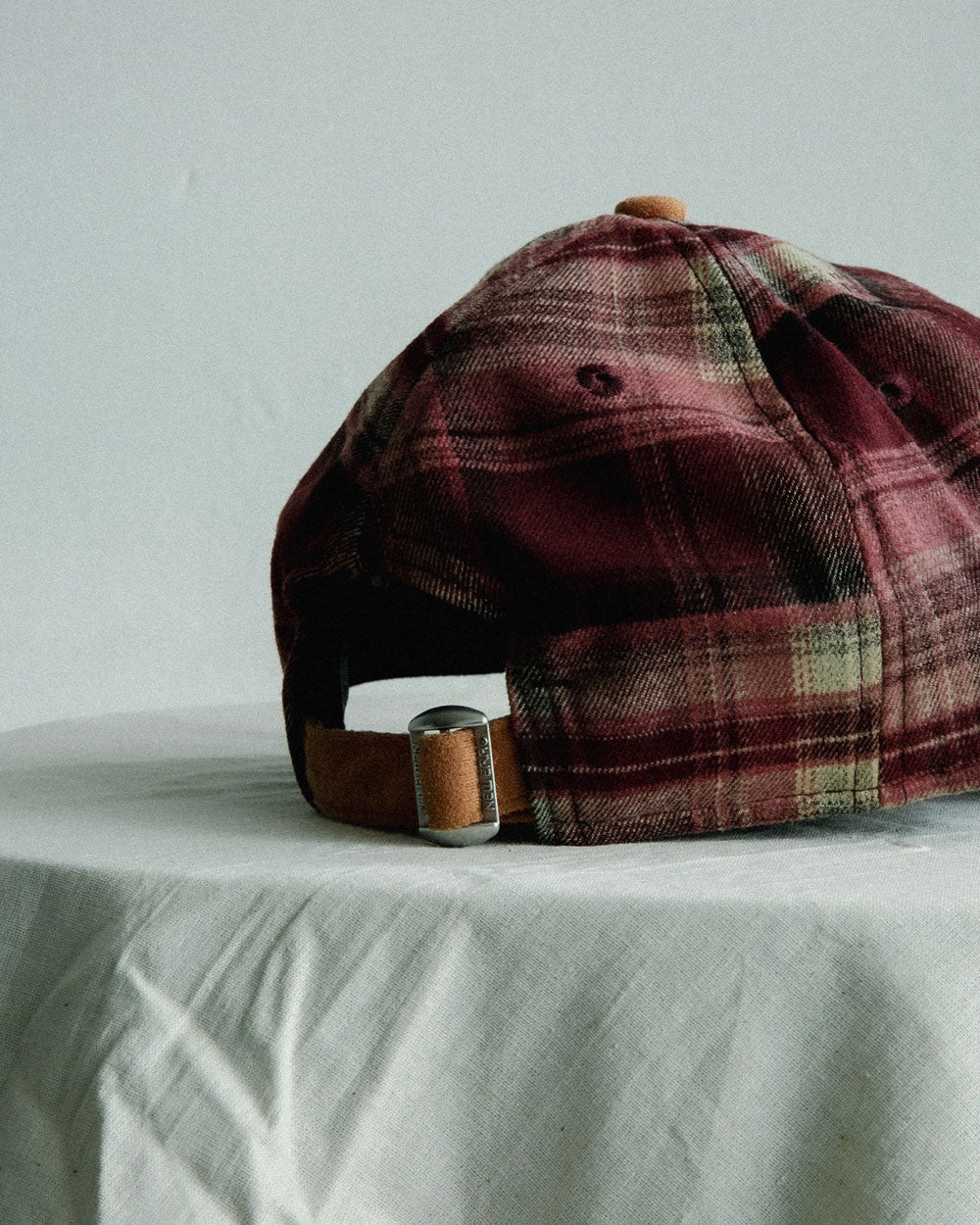 New Era 9Twenty A Frame Plaid Suede New York Yankees Red 60871759