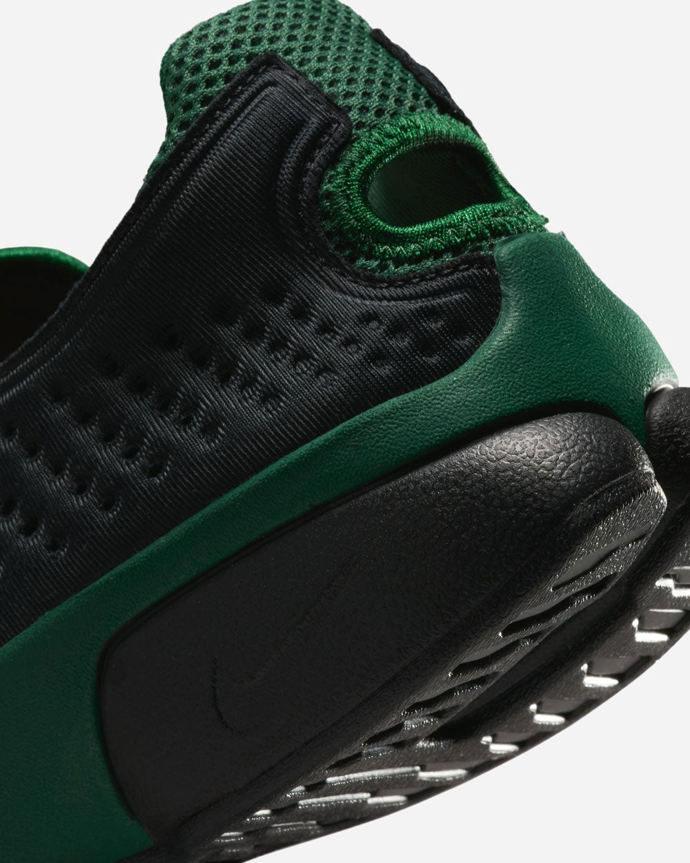 Nike Air Rift 2 "Kenya" Black/Fire Red/Dark Green IQ8006-002