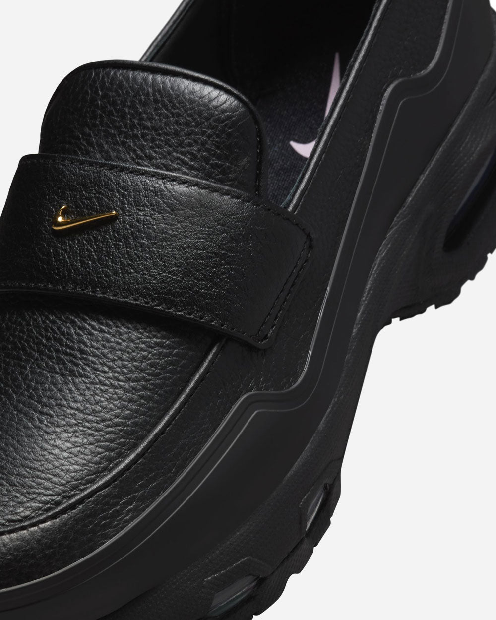 Nike Air Max Phenomena Black/Metallic Gold/Smoke Grey IM8814-001