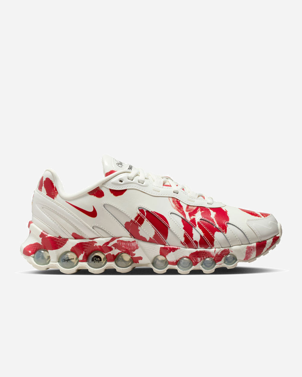 Vaquera x Nike DN8 Sail/Prime Red/Black IM4029-100