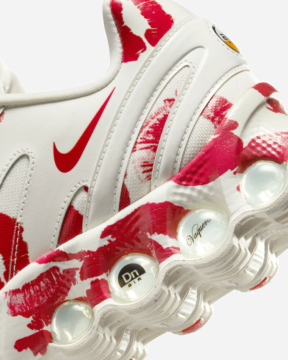 Vaquera x Nike DN8 Sail/Prime Red/Black IM4029-100