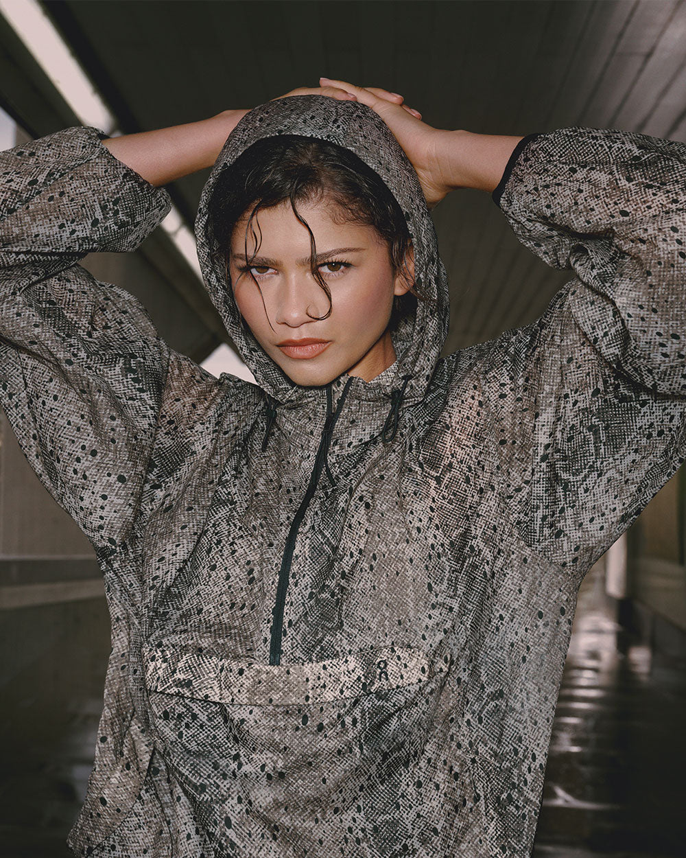 Zendaya x On Half Zip Anorak Antler/Black 1WG31625610