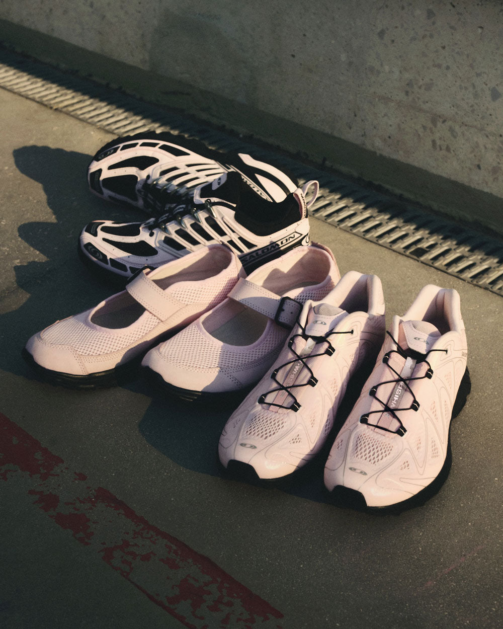 Salomon ACS Pro Black/Icy Pink L49149600
