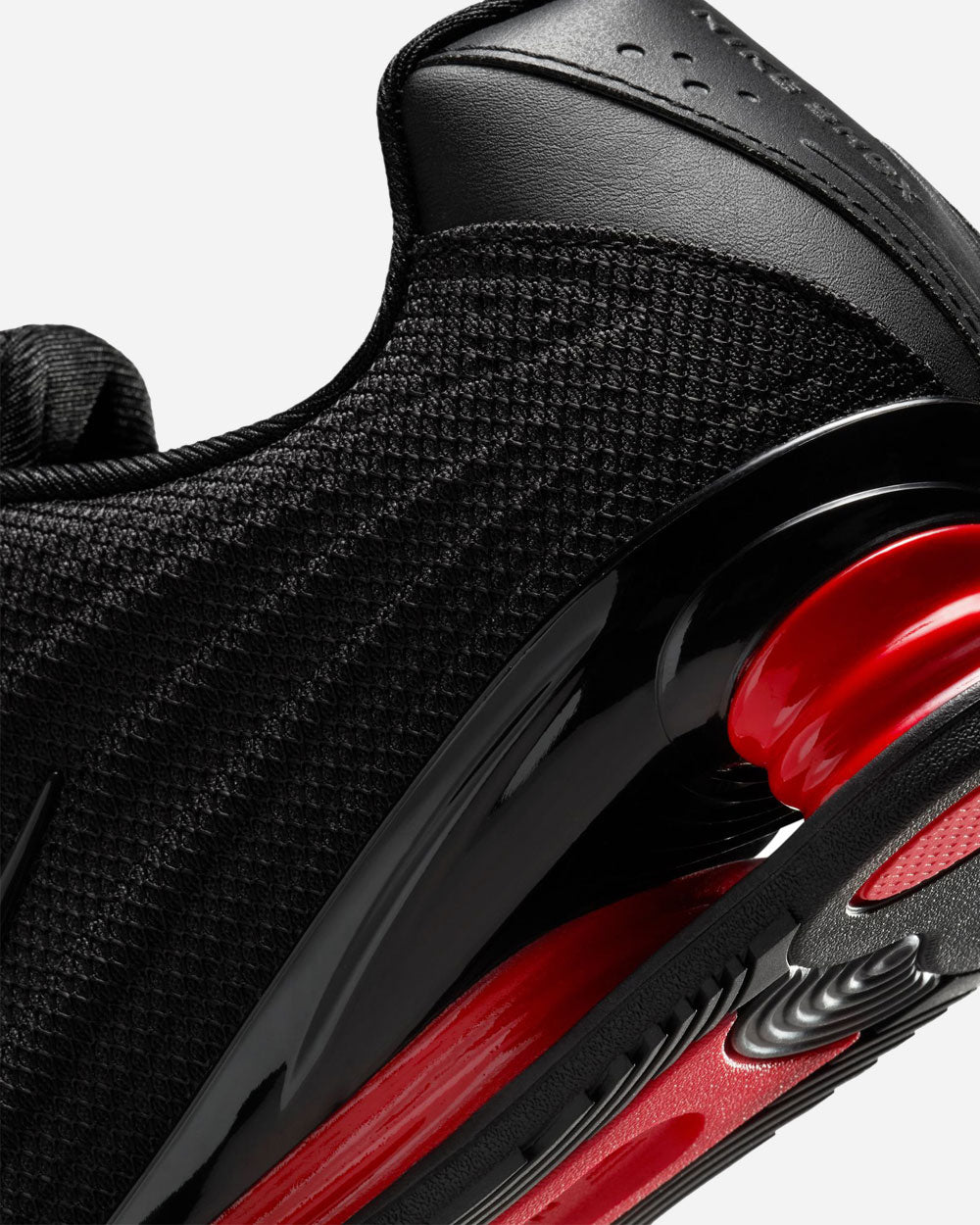 Nike Shox Z Black/University Red HQ7540-002