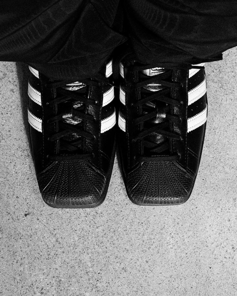 adidas Originals Superstar Square Black KI0201