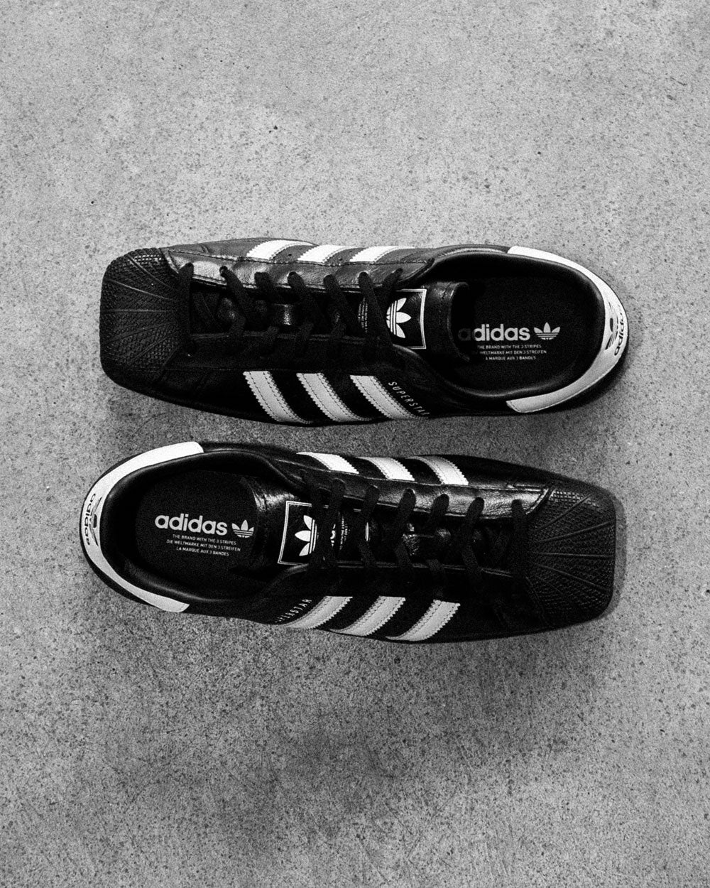 adidas Originals Superstar Square Black KI0201